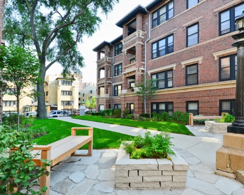 1 Lakeview Neighborhood